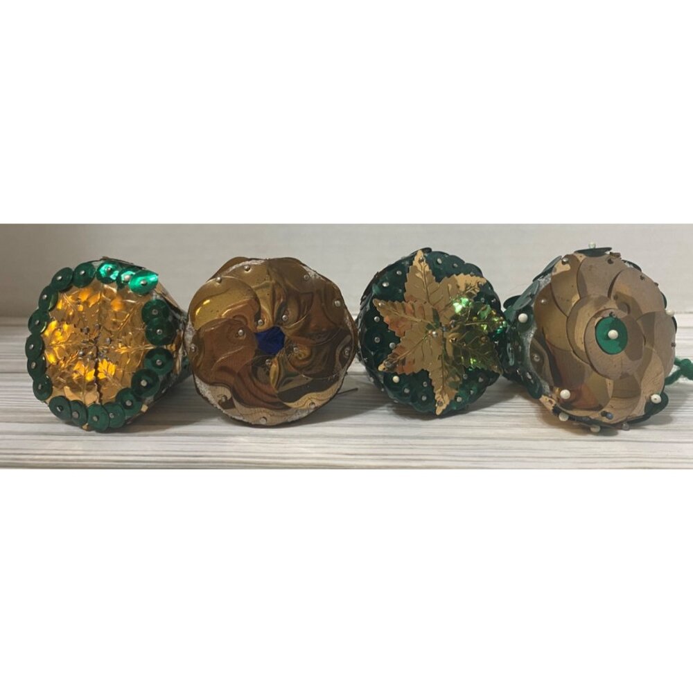 Vintage Handmade Sequined Bell Ornaments Set Of 4 Gold & Green Christmas - Picture 5 of 6